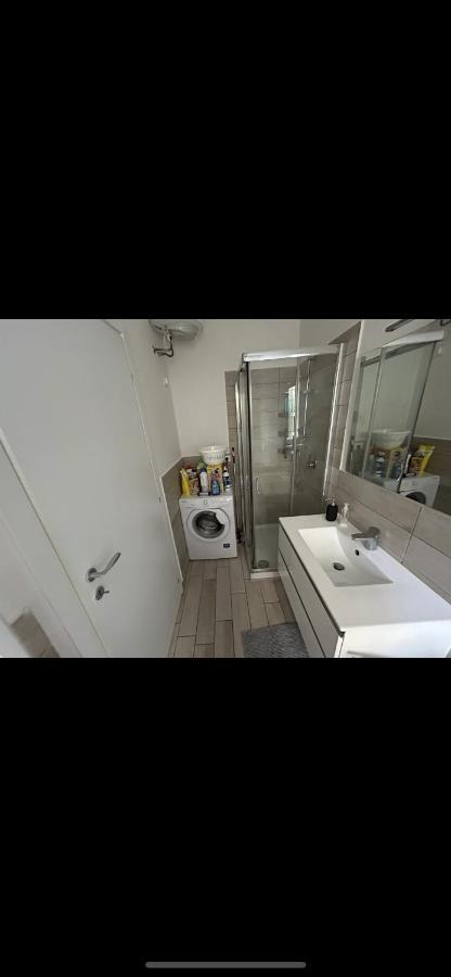 בולוניה Baracca 7 Apartment מראה חיצוני תמונה